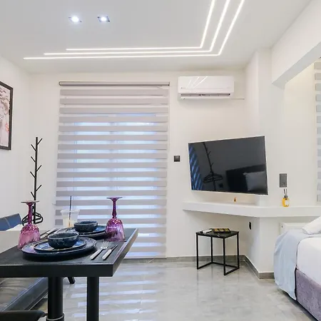 μarble - Papafi Str - 40sqm - Gas Heating & Ac - 55