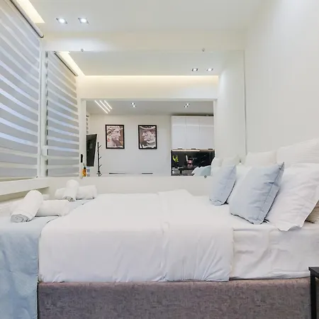 μarble - Papafi Str - 40sqm - Gas Heating & Ac - 55